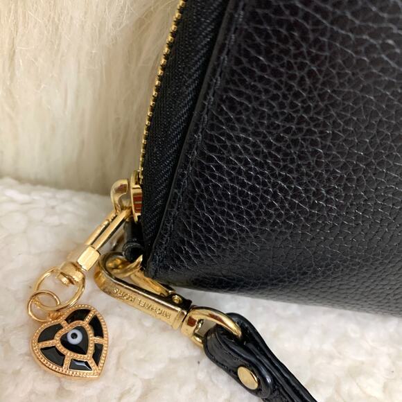 MICHAEL KORS Large Black Leather JET SET TRAVEL Continental Wristlet Wallet - Picture 4 of 14